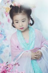 -爱儿宝孕妇儿童亲子摄影(月亮河店)