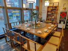 大包卡座-素行天下(国投财富广场店)