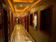 -花湖会所·高端水疗商务泡浴SPA(高新店)