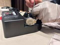 -亨得利钟表商店