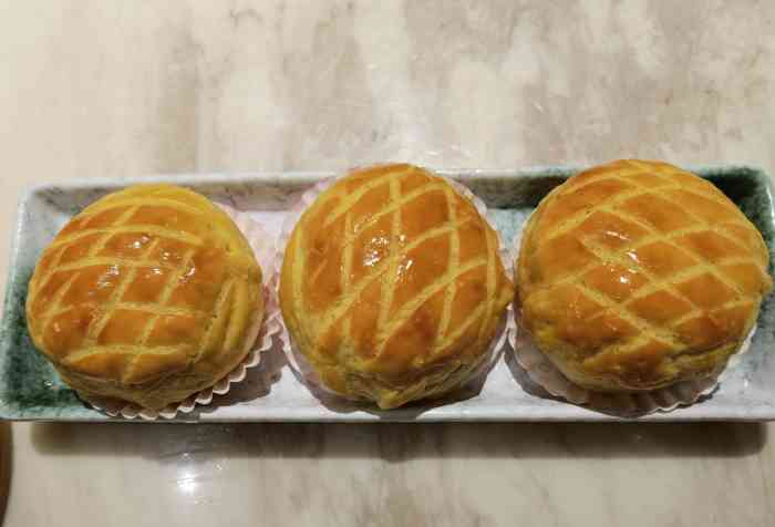 虾仁又多弹性又好,加了笋粒,增添了脆脆的口感 「卡珍芝士焗糯米鸡