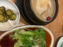 -长寿参鸡汤(朝韩风情街店)