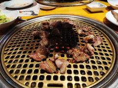 -唯成•韩国炭火烤肉 유성고기