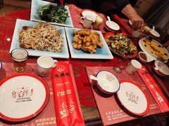 -鱼满舱.地标海鲜.正宗鲁菜(金沙滩店)