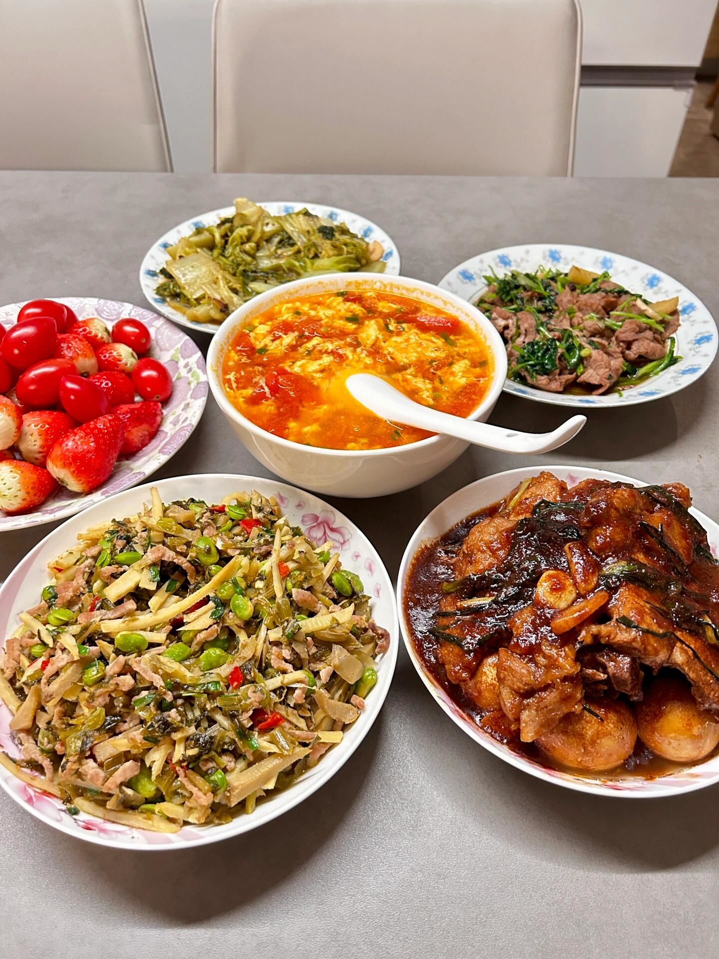 不点外卖,一家三口的家常晚餐