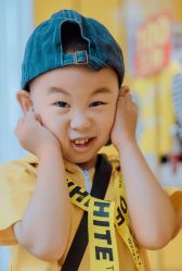 -汪正影业素摄儿童摄影工作室(星摩尔购物中心店)