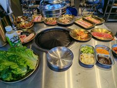 -哈哈碳都·牛肋条无限自助烤肉(台江万达店)