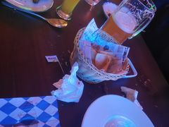 -Ambra Haus琥珀屋精酿餐厅(宝山店)