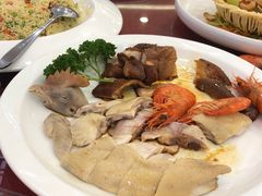 -天鲜阁·海鲜粤菜·33年老字号(石槎白云站店)