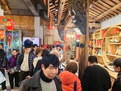 -头上红煨盐鸡·非遗院子餐厅