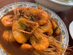 -胡子饮食店