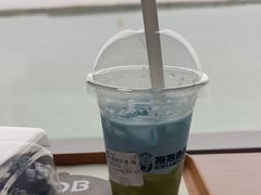 -抱抱地球咖啡馆(国家海洋博物馆店)