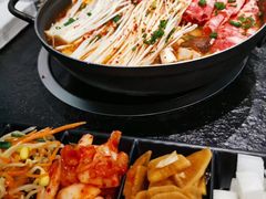-烤路里·韩国品质自助烤肉(石路天虹4号店)