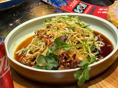 -山河屯铁锅炖·非遗东北菜(南山店)