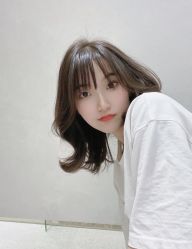 -变画·发型STUDIO