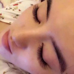 iphone_upload_pic-Yolee雅妮容颜定制美睫·美甲