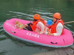 -安吉龙王山峡谷漂流