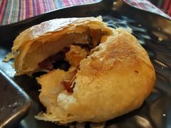 -香巴拉云南餐厅(华莱坞店)