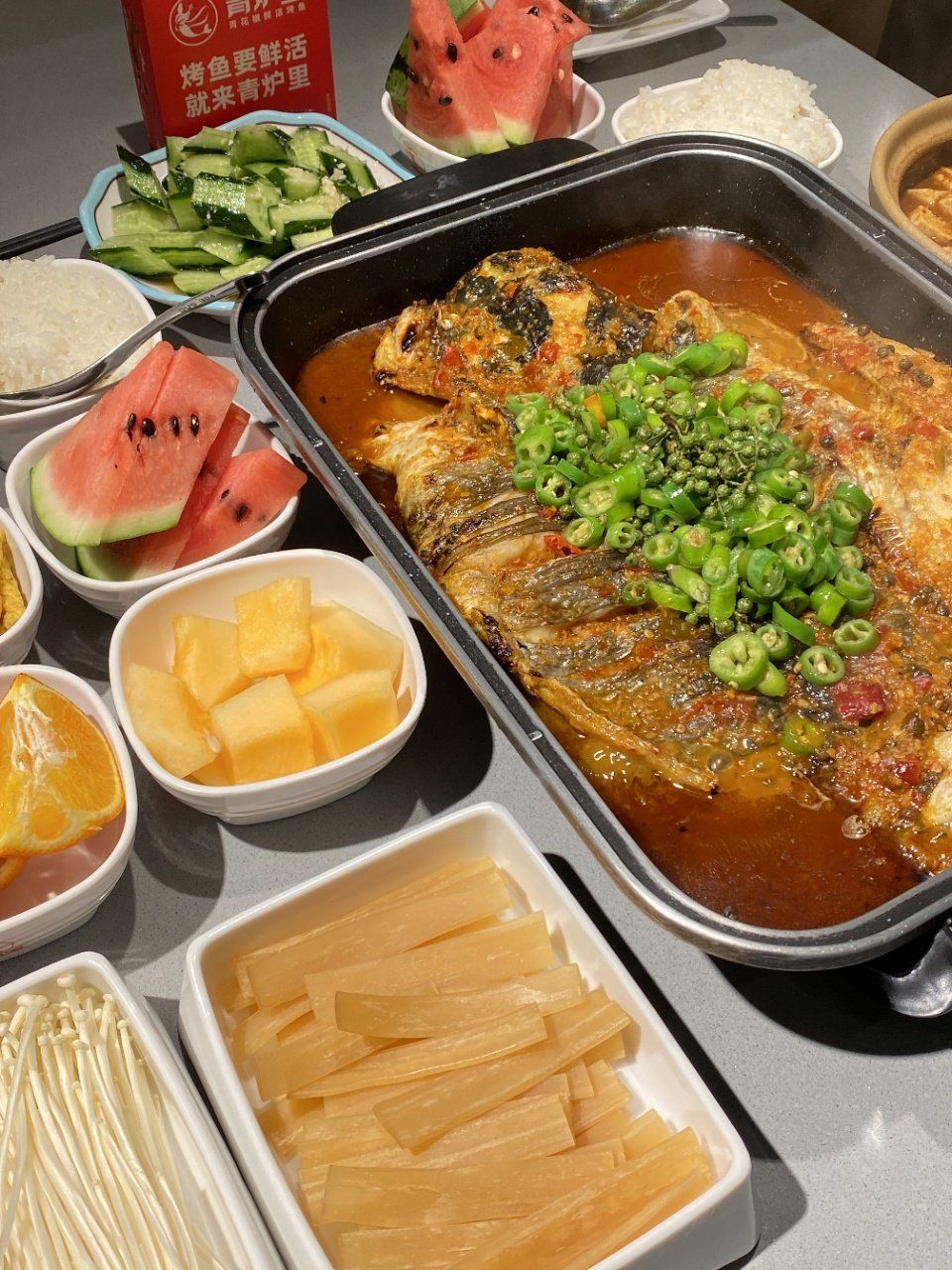 青炉里烤鱼3天10次,醉醉醉好吃
