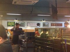 -新大咀港式茶餐厅(宝山万达店)