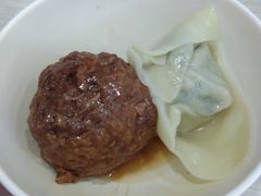 -珊珊小笼馆(仙霞路店)