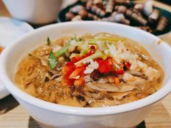 -小船渔村•大连菜•大连焖鱼(黄河路店)