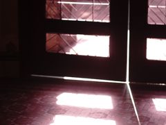 -Nathalie Djurberg与Hans Berg“牛皮纸包裹的月亮”-Prada荣宅当季展览