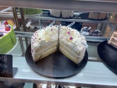 -卷们·现制生日蛋糕·蓝风车动物奶油(金源店)