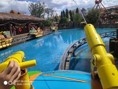 -七彩云南欢乐世界