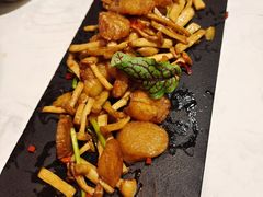 -荟廷·晶萃(陆家嘴尚悦湾店)