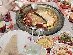 -生活如沸·顺德水牛奶火锅(大学路店)