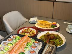 -鑫渔港海鲜本地菜·山海关浑锅(东戴河店)