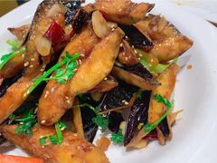 -梅飞酒家(名辉豪庭店)