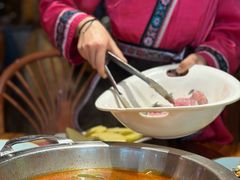 -野山舂·贵州现舂酸汤牛肉(鸿通城店)