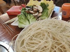 -老何太太鹤岗小串·团建聚餐(龙华店)