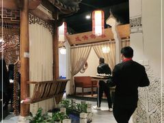 -万重锦·人文川菜馆(骡马市店)