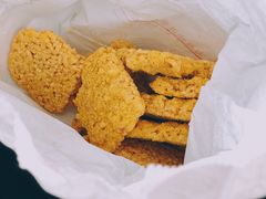 蟹香蛋黄锅巴-上海哈尔滨食品厂(淮海中路店)