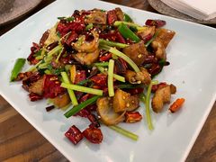 -又见小河浜·盐帮川菜(松江商业广场店)