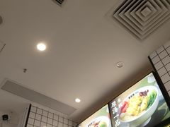 -蒙自源米线大王(花园城商场店)