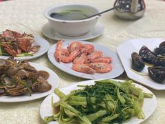 -源海渔村·现捞海鲜(大角湾店)