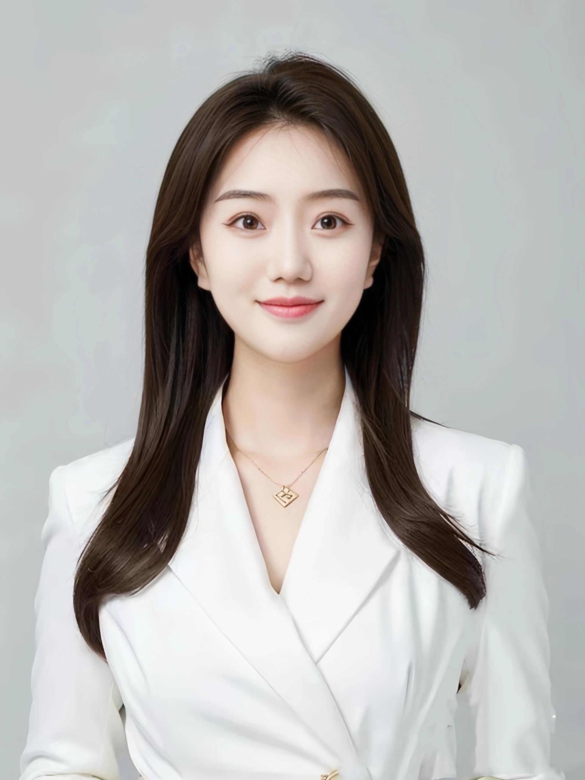 谁一张就可以了呀

#开工职业照