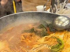 -喇喇排骨火锅·传统韩式脊骨汤(望京西园总店)