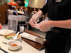 -海底捞火锅鲜切牛肉主题店(长寿路店)