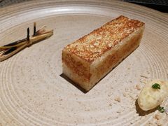 烟熏稻香手工黄油面包-香樟花园法式铁板烧(恒隆广场店)