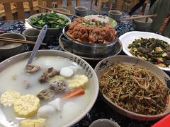 -味老大土碗菜(中山三路店)
