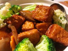 日式花菇豆腐煲-T館·花园艺术餐厅