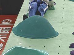-蓝天攀岩-青少年训练(罗湖益田假日广场店)
