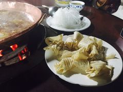 -朝伟清真铜瓢牛肉馆(三十年老·店)