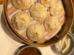 -馋三尺蟹粉小笼(人民广场店)