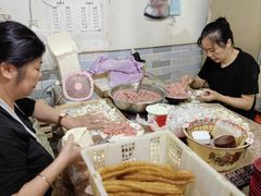 -张阿三馄饨店